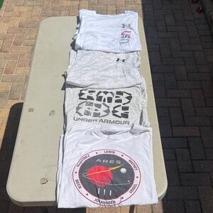 Under Armour Lot of 4 tee shirts- size XL